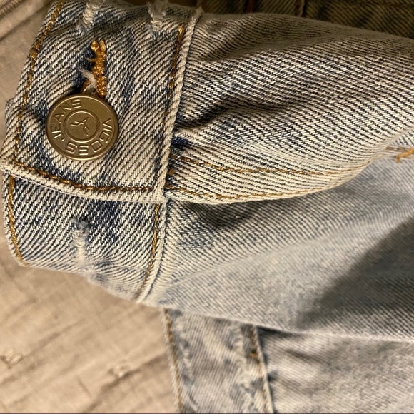 Vigoss Cotton Distressed Jean Jacket - Picture 10 of 13